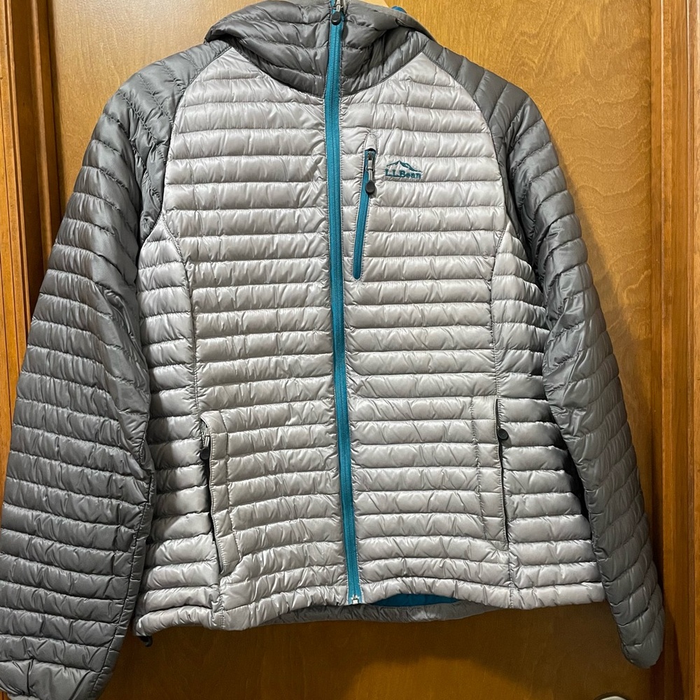 L.L. Bean Women's Ultralight 850 Fill Color-block Down Sweater, XL